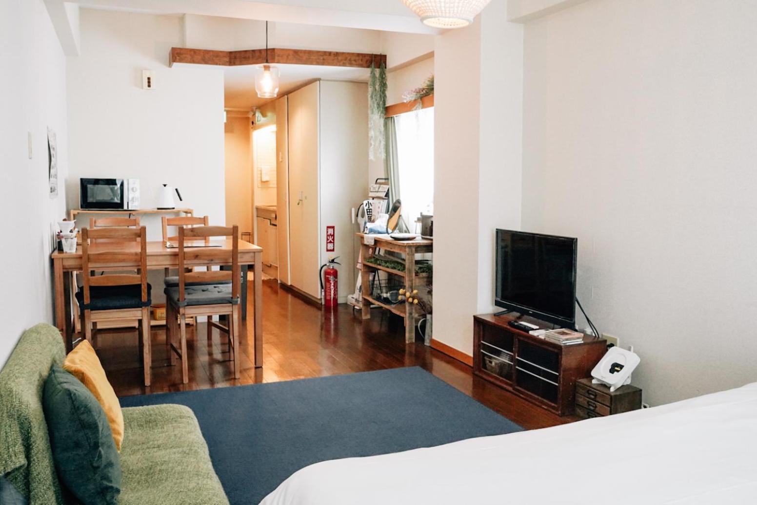 אודווארה Tipy Records Inn Room מראה חיצוני תמונה