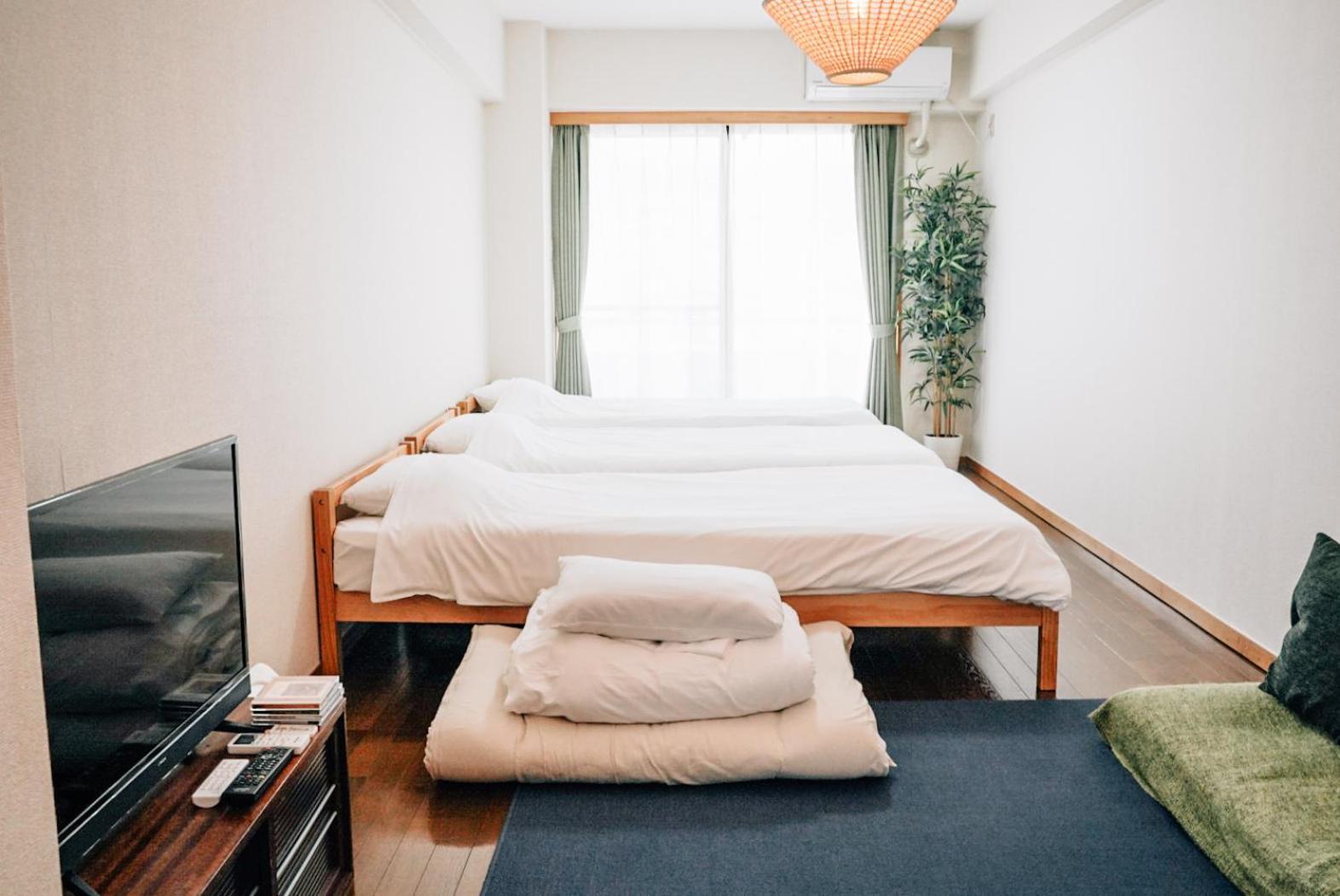 אודווארה Tipy Records Inn Room מראה חיצוני תמונה