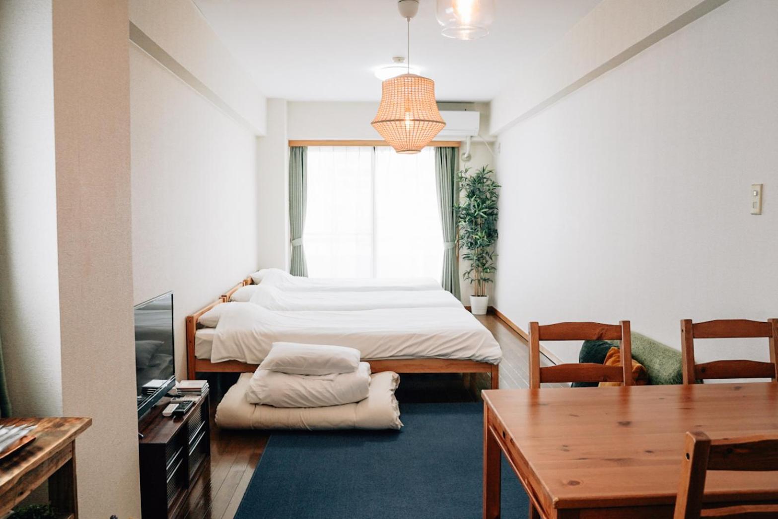 אודווארה Tipy Records Inn Room מראה חיצוני תמונה
