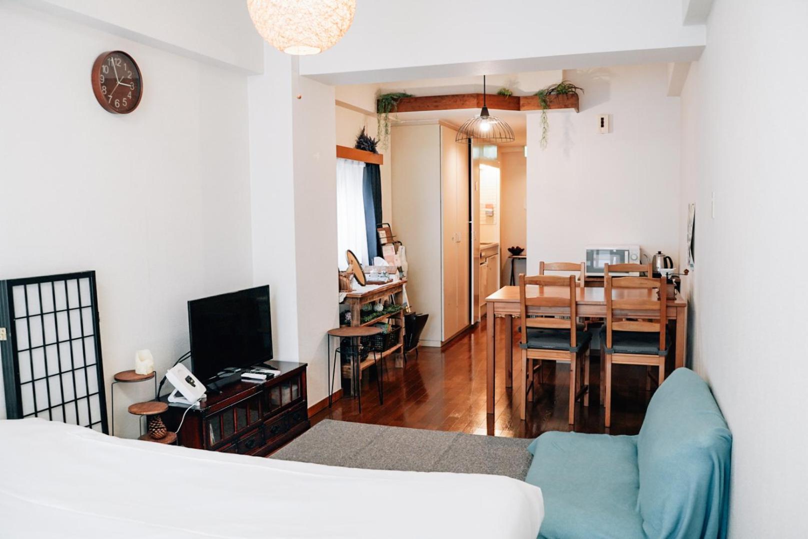 אודווארה Tipy Records Inn Room מראה חיצוני תמונה