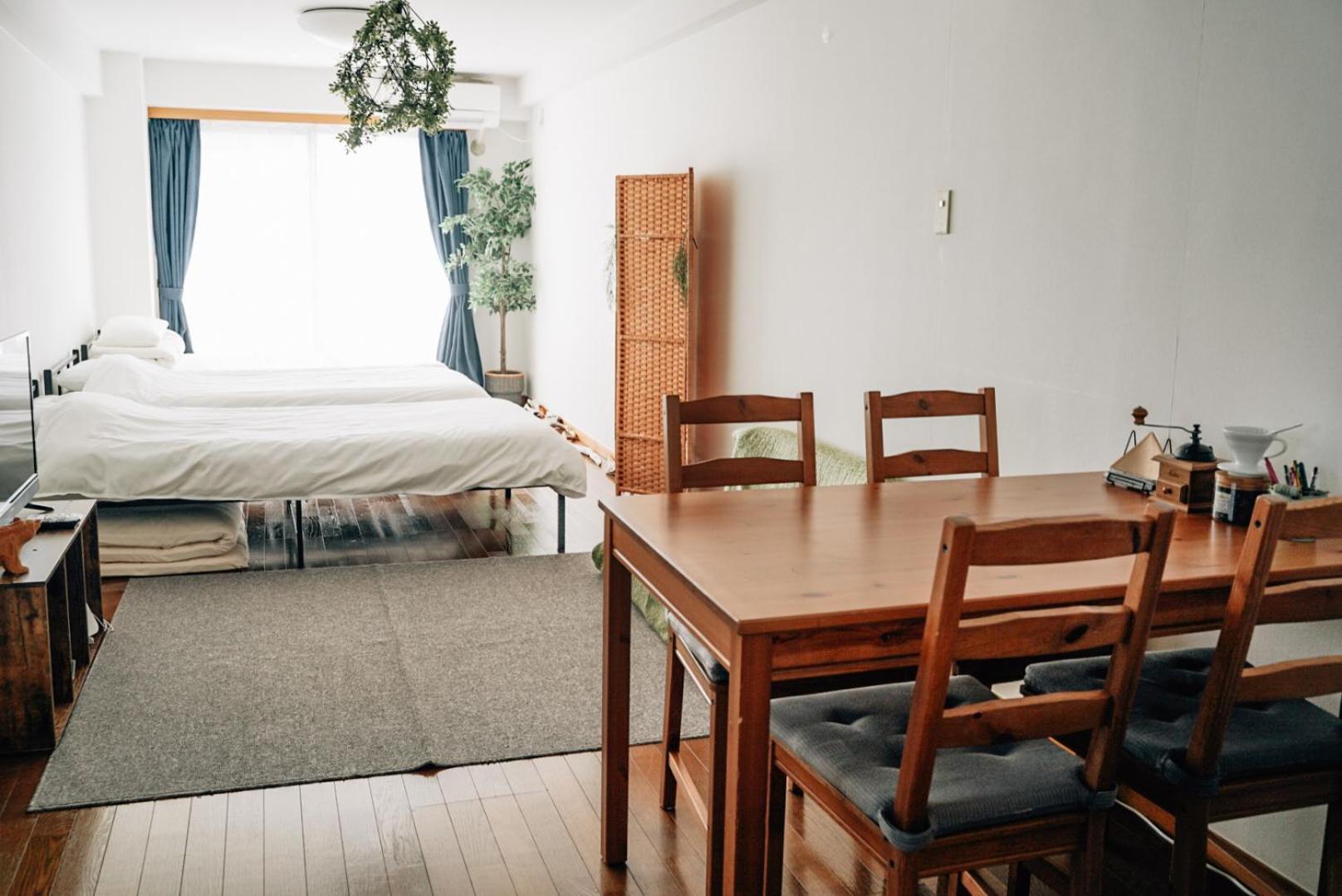 אודווארה Tipy Records Inn Room מראה חיצוני תמונה